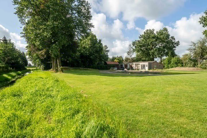 Photo 42 of Hellendoornseweg 36