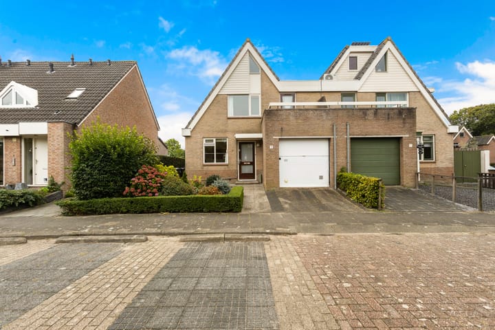 Foto 37 van Korenbloem 1-B