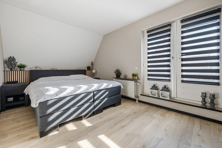 Photo 24 of Piet Stoffelenstraat 16