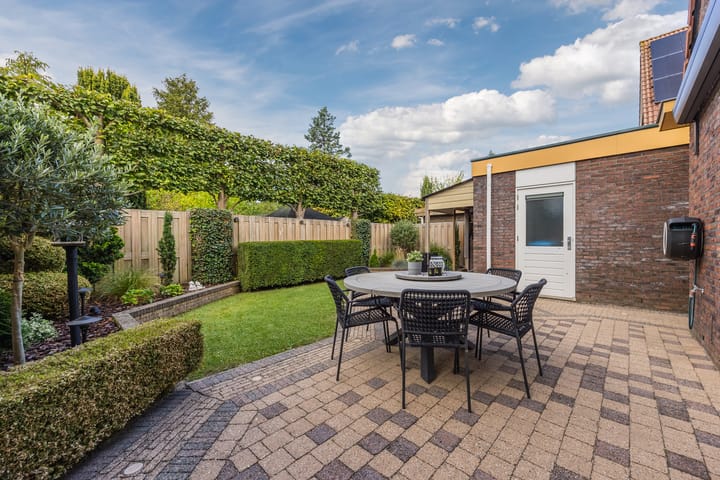 Photo 49 of Piet Stoffelenstraat 16