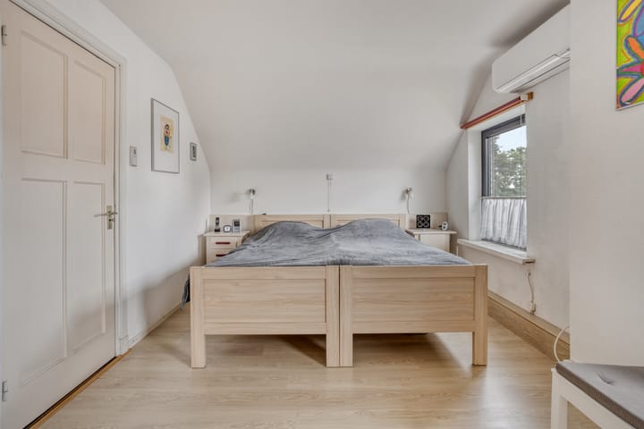 Foto 16 van Veldstraat 74