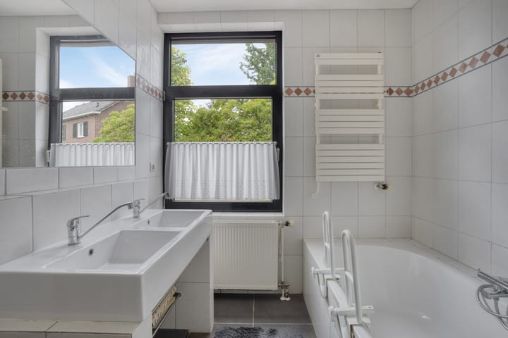 Foto 25 van Veldstraat 74