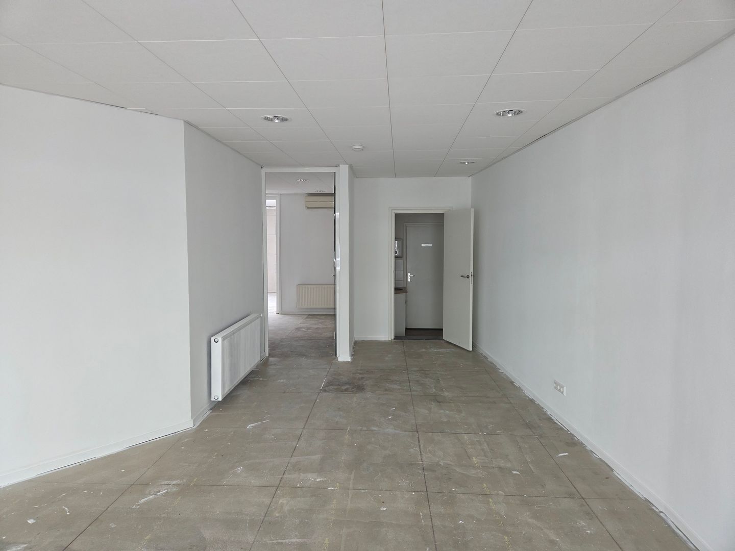 Bekijk foto 2 van Molenstraat 44