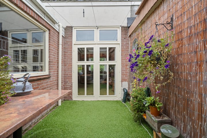 Foto 13 van 2e Ebbingestraat 12