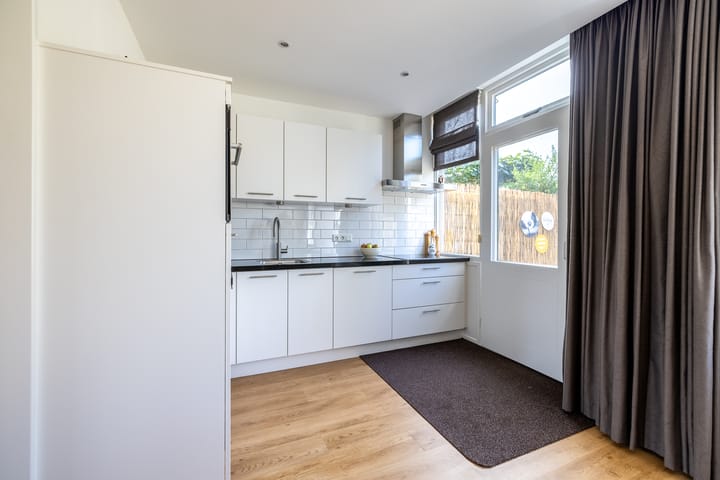 Foto 14 van van Leeuwenhoeklaan 53