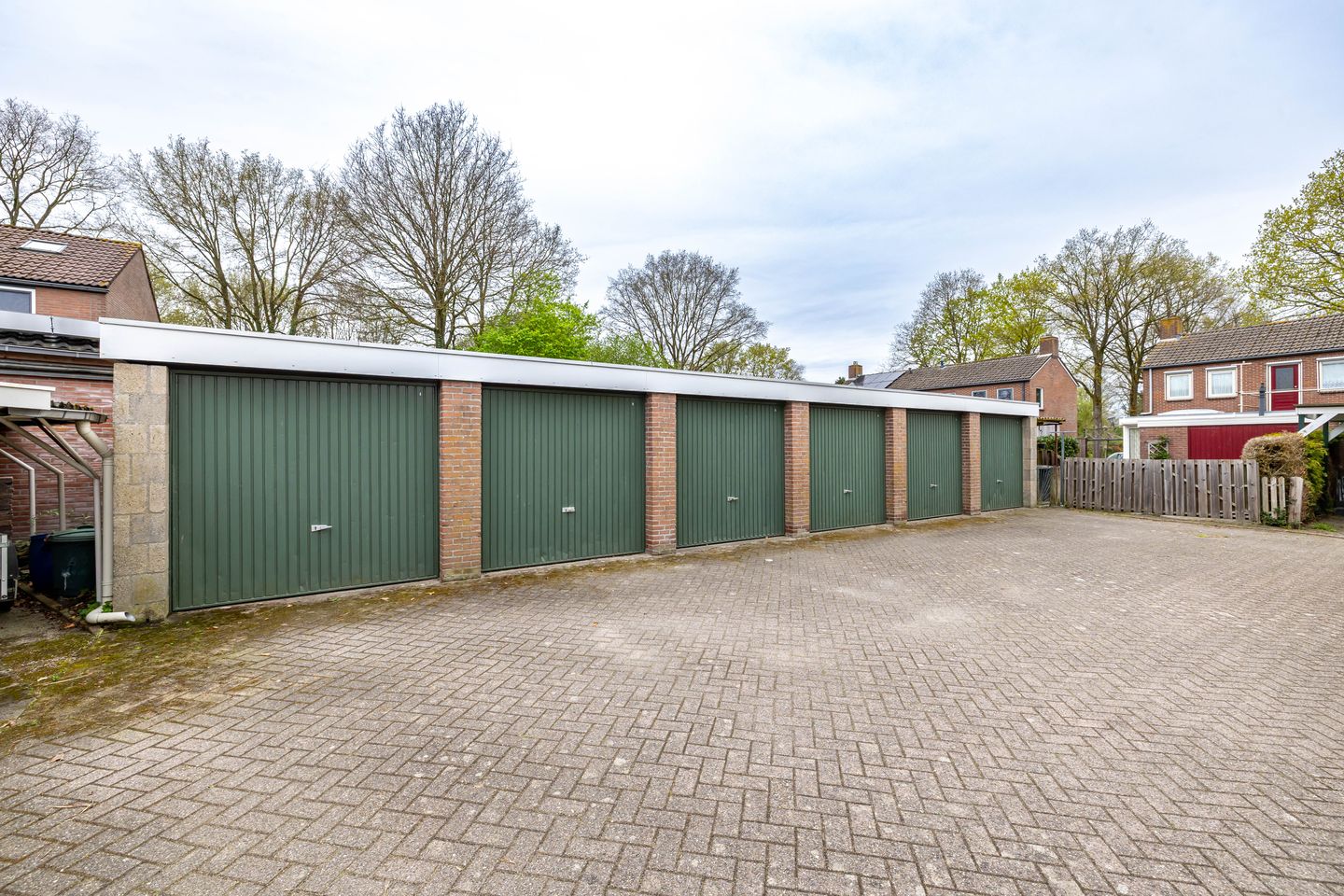 Bekijk foto 2 van Veldweg 2 1G-6G