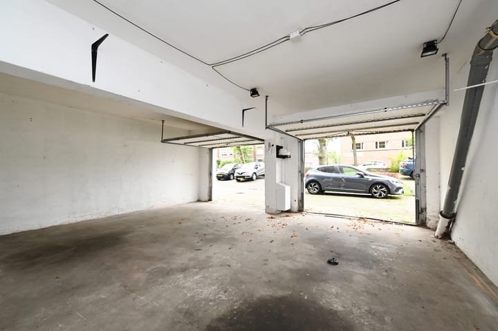 Photo 4 of Zonnebloemstraat 137