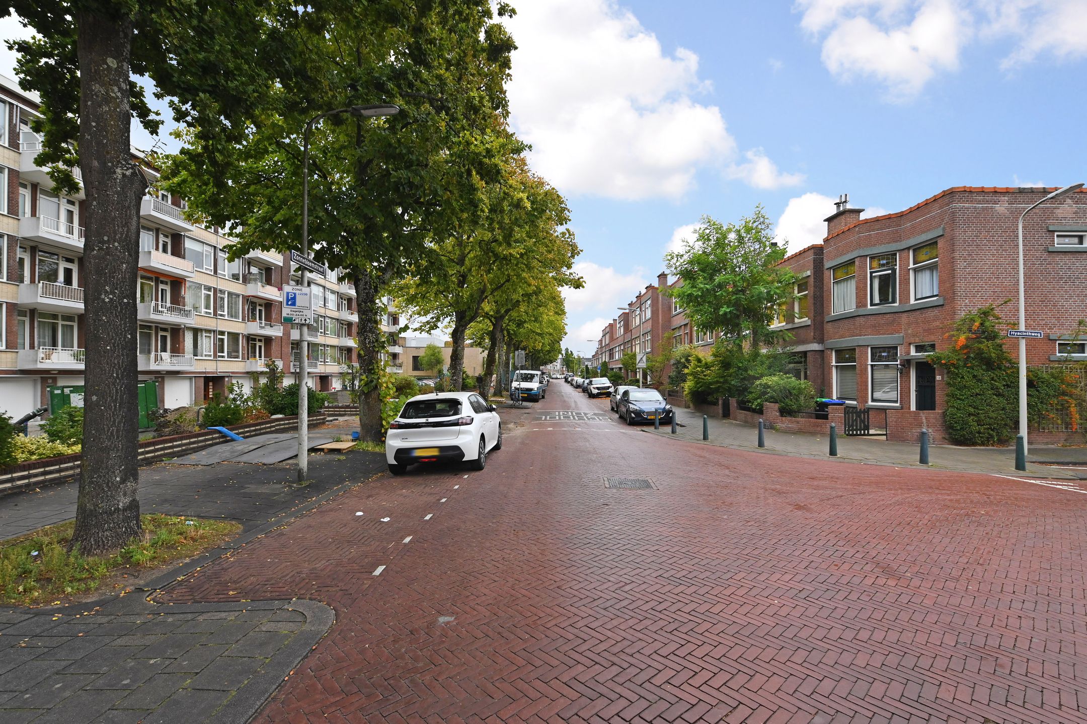 Photo 15 of Zonnebloemstraat 137