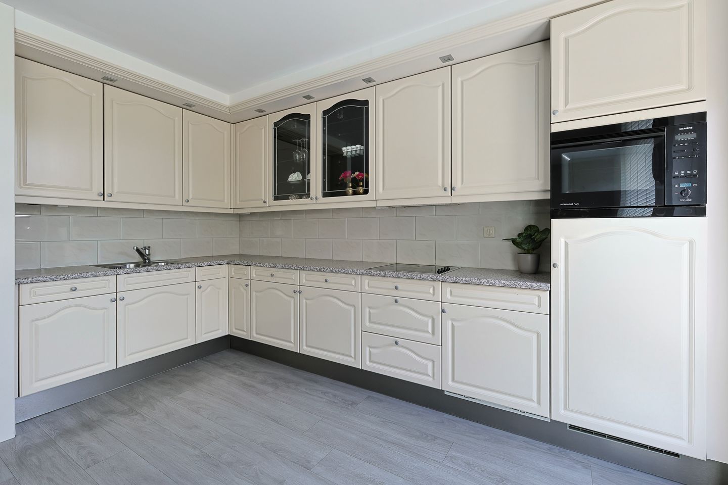 Foto 20 van Costa Ricastraat 71