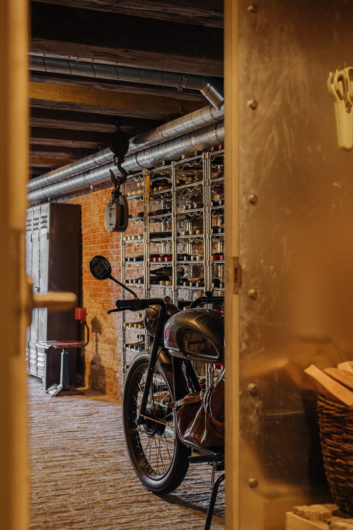 Photo 9 of Prinseneiland 39