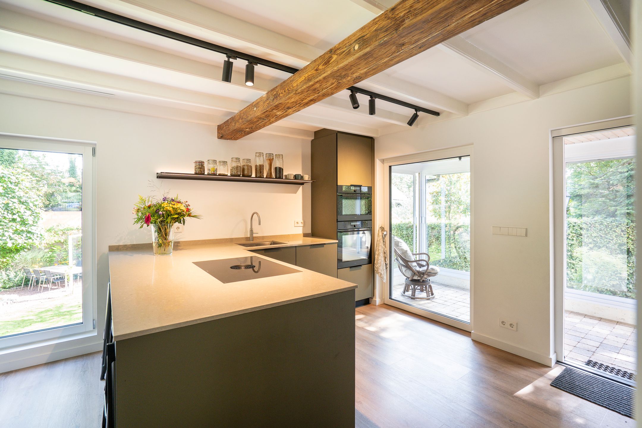 Photo 24 of Lingedijk 8