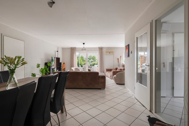 Foto 12 van De Chamotte 18