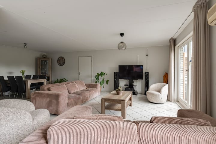 Foto 16 van De Chamotte 18