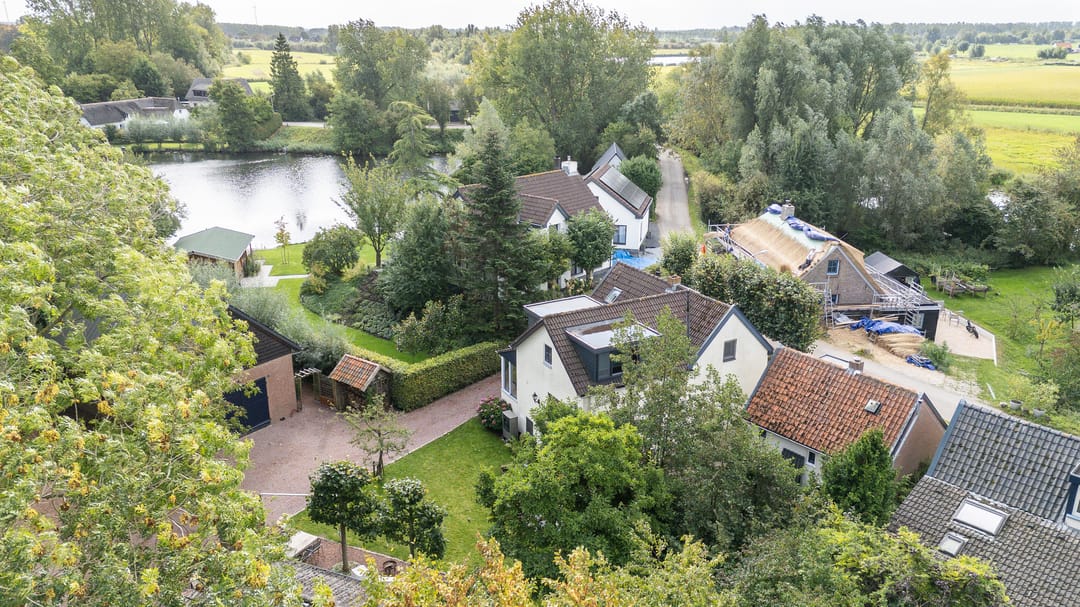 Photo 86 of Lingedijk 8