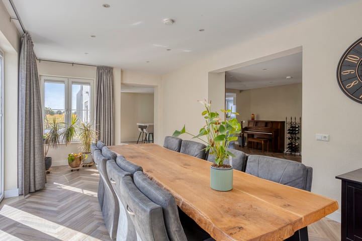 Photo 15 of Voordijk 45