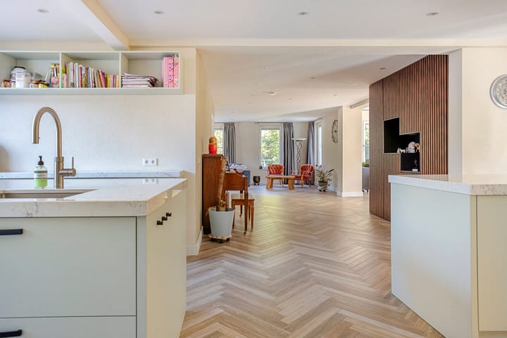 Photo 19 of Voordijk 45