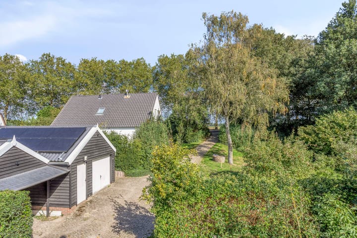 Photo 37 of Voordijk 45