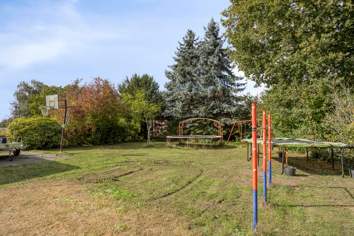 Photo 44 of Voordijk 45