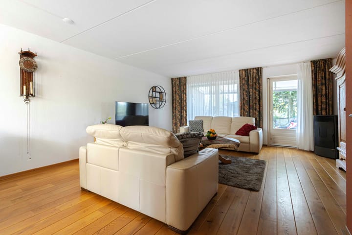 Foto 8 van Orchideehof 15