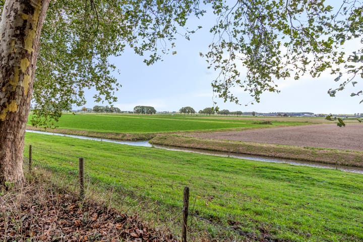 Photo 50 of Voordijk 45