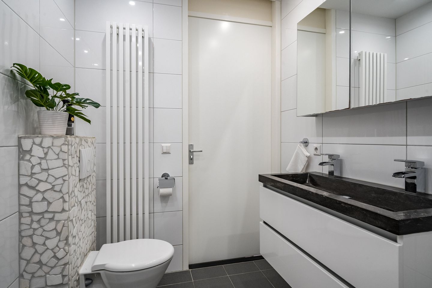 Foto 19 van Hooftstraat 4