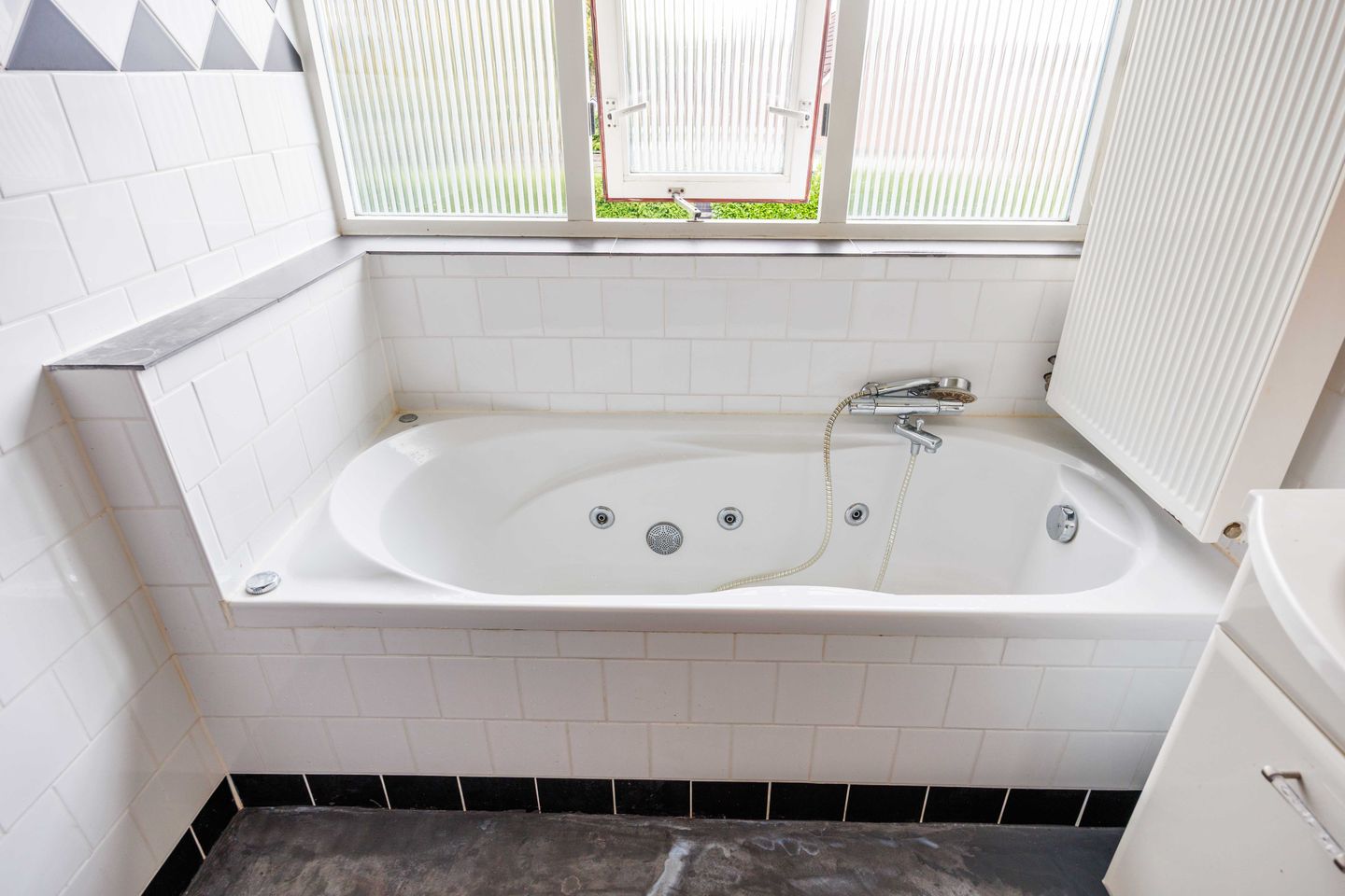 Photo 25 of Dokter Beumerstraat 52