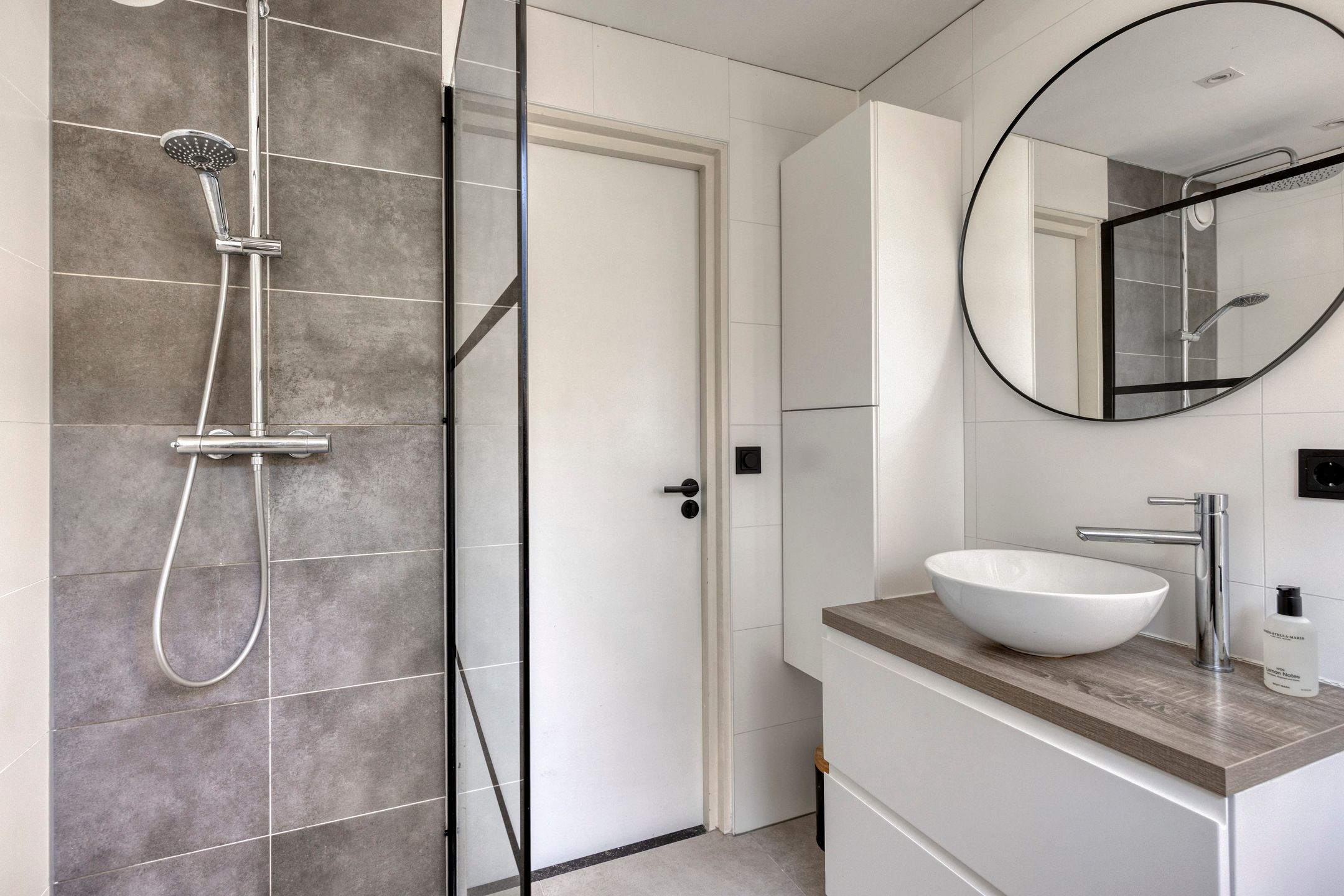 Photo 33 of Europalaan 57