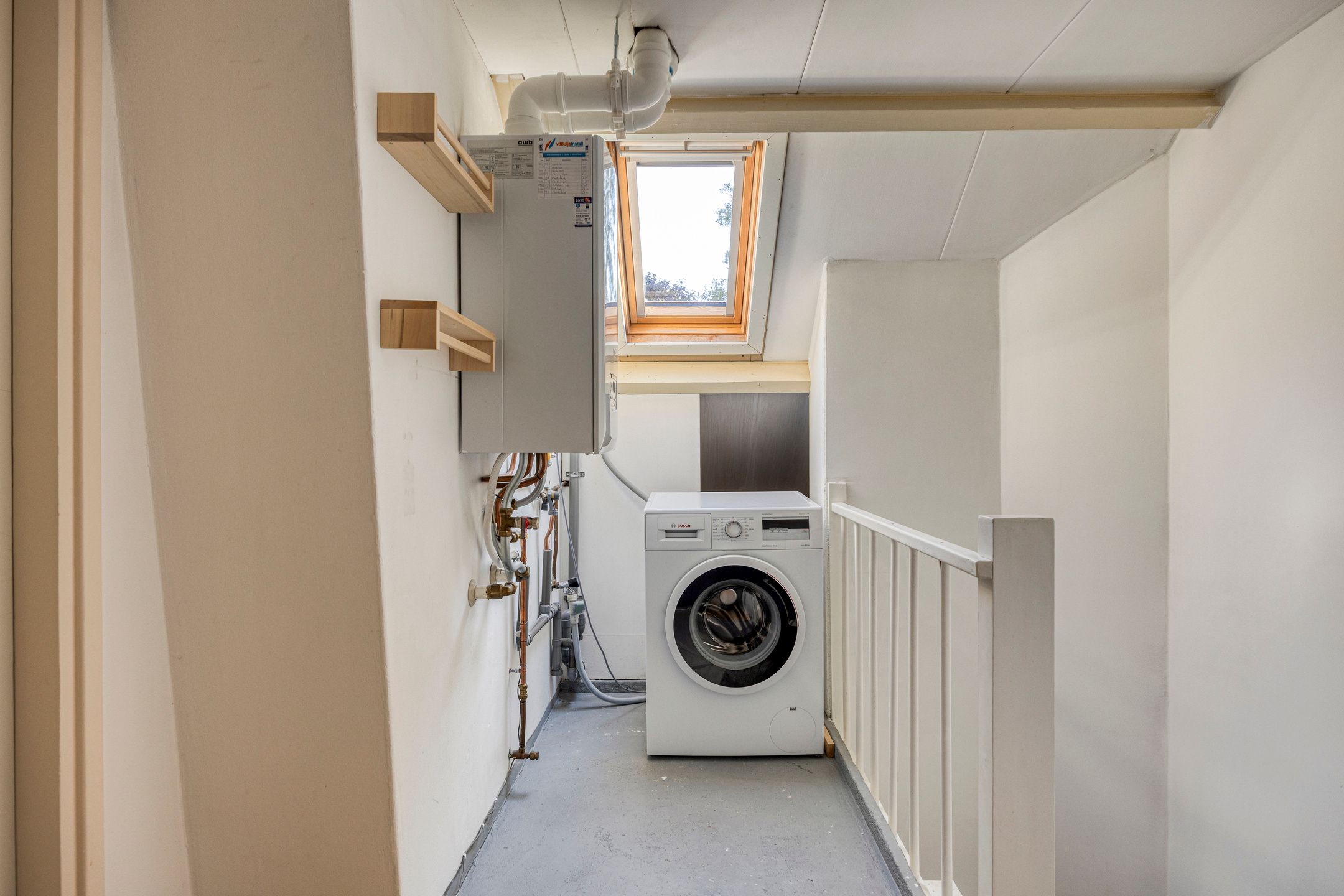 Photo 36 of Europalaan 57