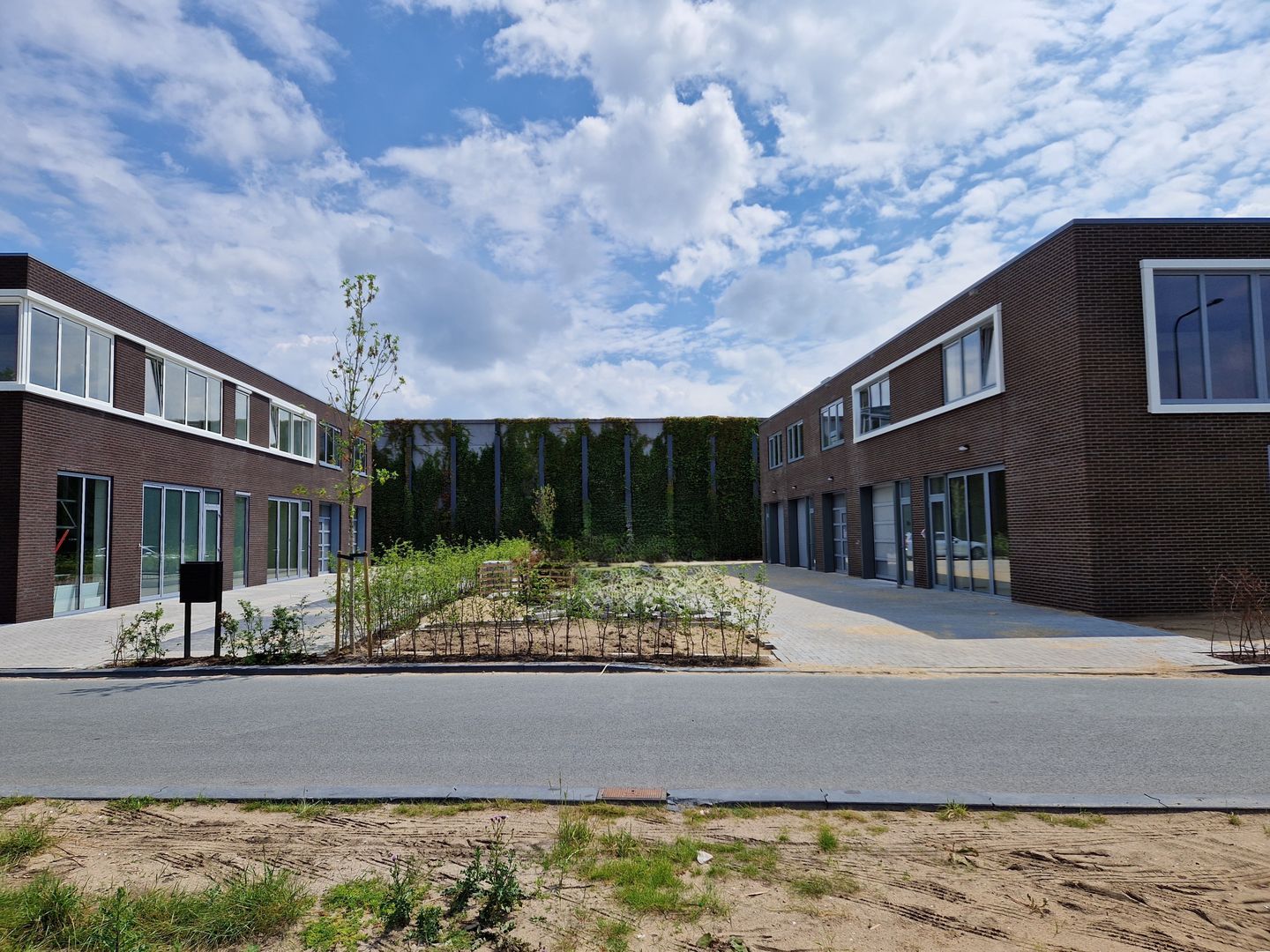 View photo 3 of Deltazijde 18-h