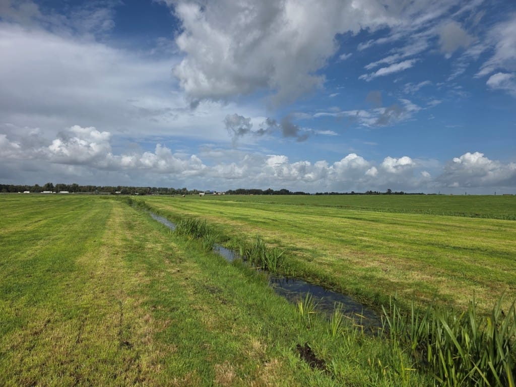 View photo 3 of Veenpoldersweg