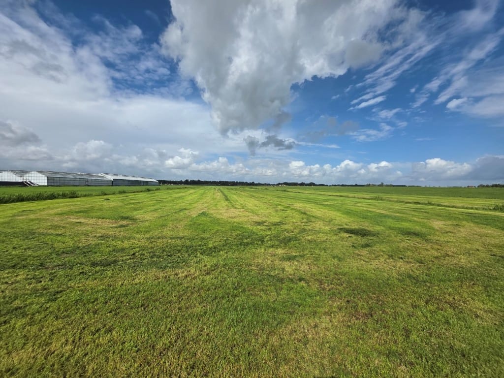 View photo 1 of Veenpoldersweg