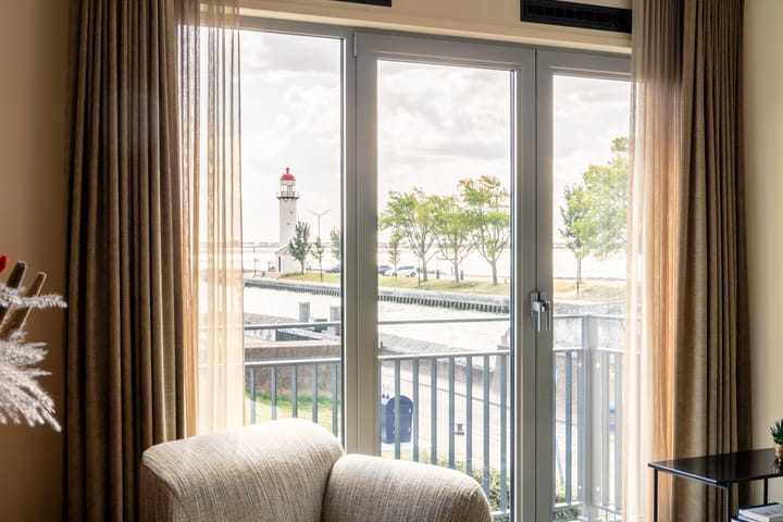 Foto 2 van Oostkade 4-A3