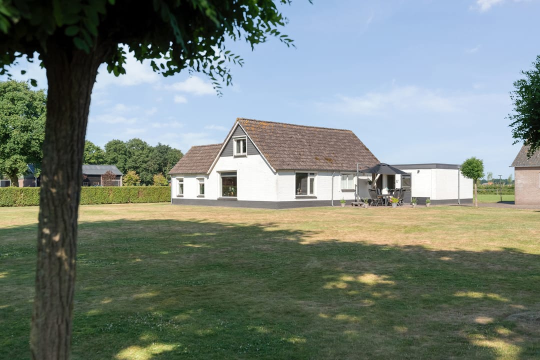 Photo 2 of Rheezerveenseweg 57