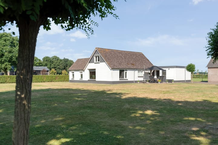 Photo 2 of Rheezerveenseweg 57