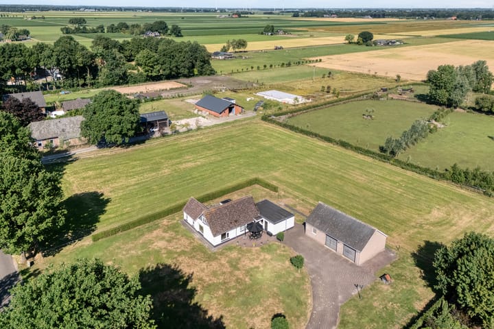 Photo 3 of Rheezerveenseweg 57