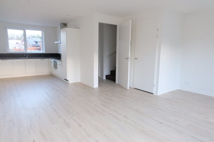 Photo 5 of Wilgenpad 12