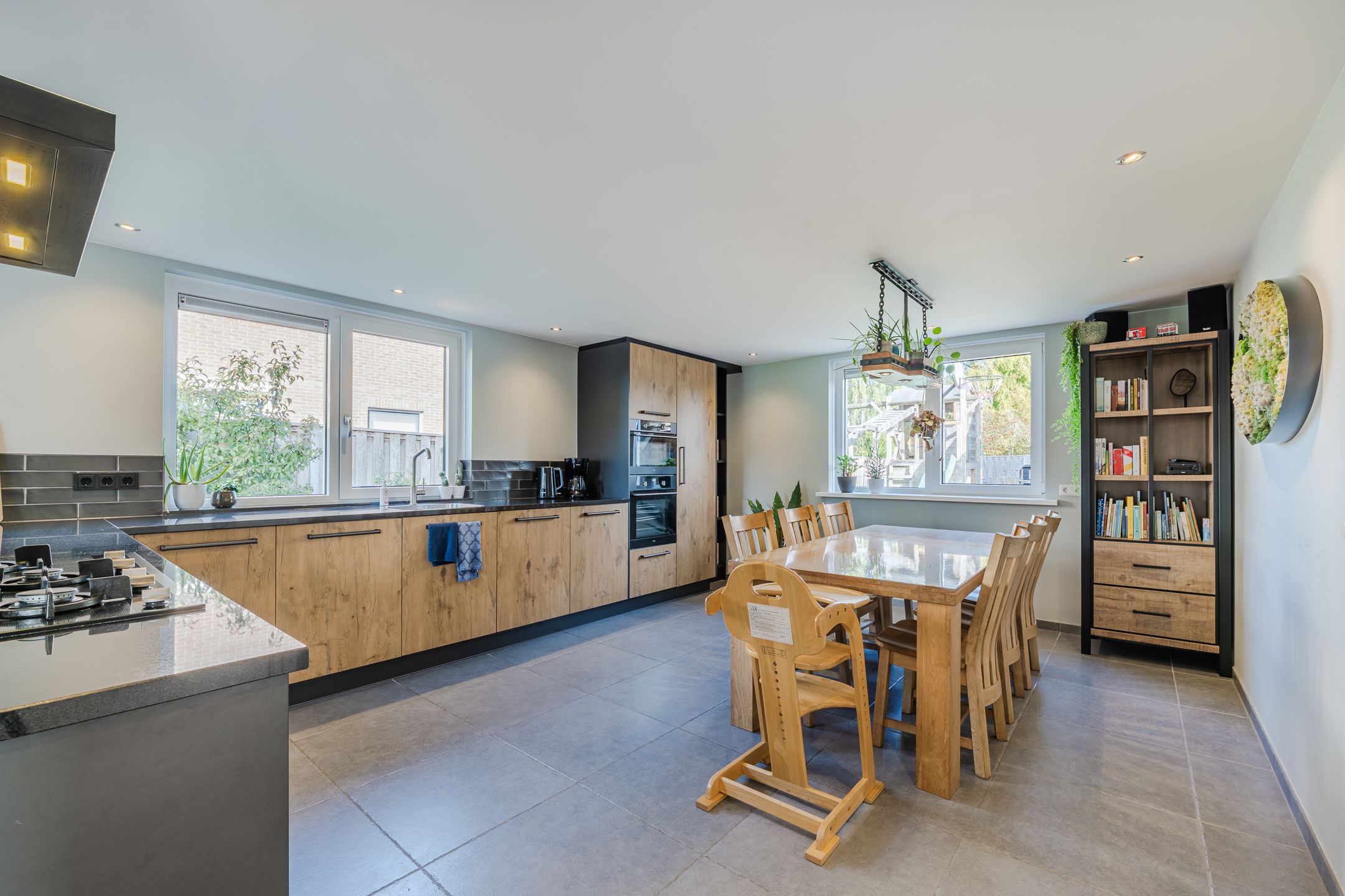 Foto 3 van Perebomenweg 51