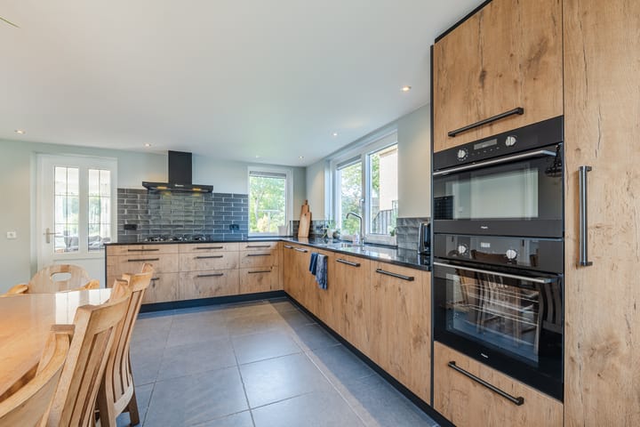 Foto 16 van Perebomenweg 51