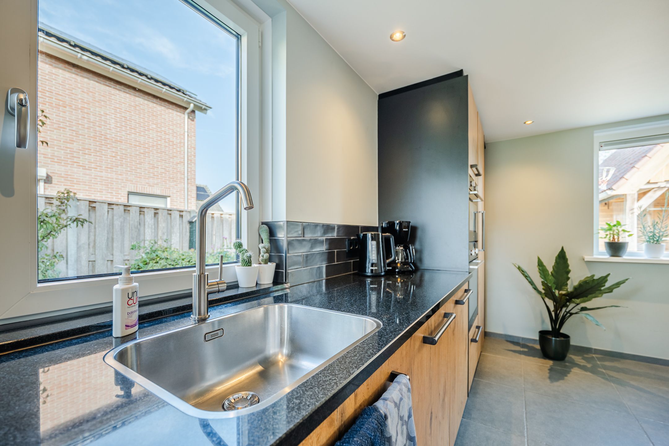 Foto 18 van Perebomenweg 51