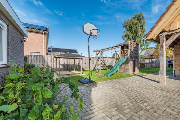 Foto 32 van Perebomenweg 51