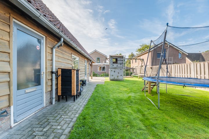 Foto 35 van Perebomenweg 51