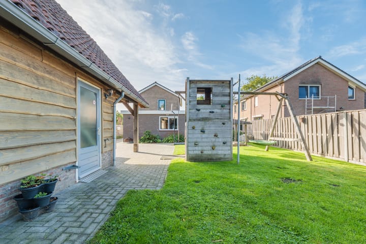 Foto 36 van Perebomenweg 51