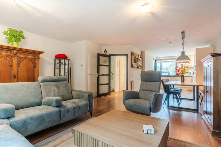 Foto 2 van Klabots 57