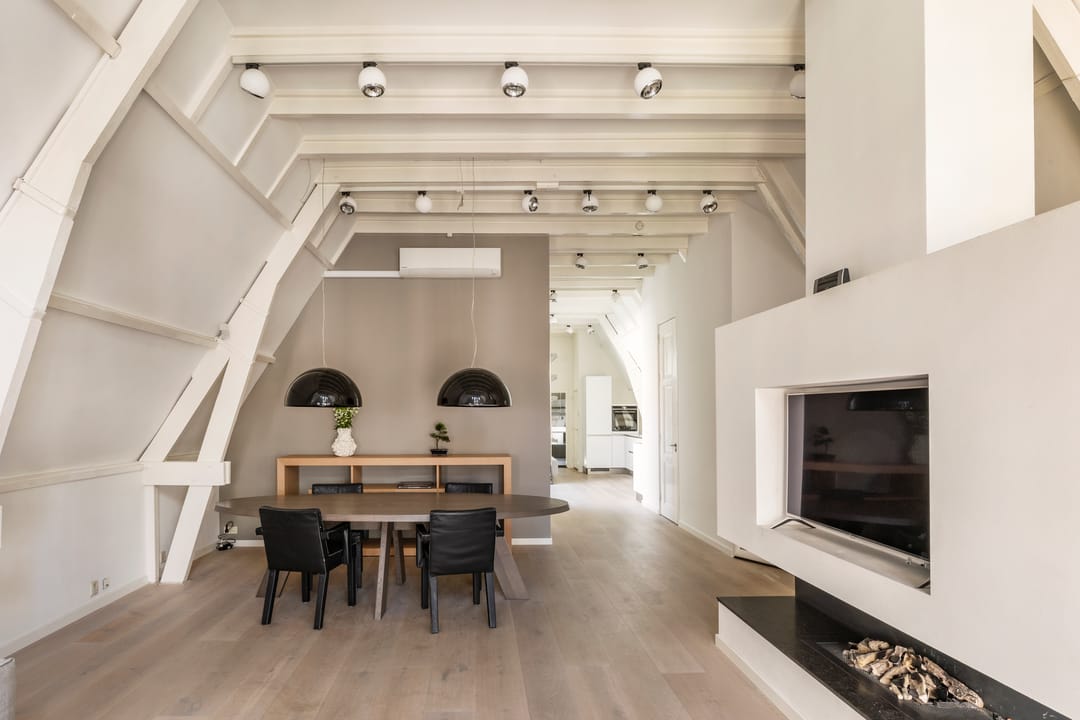 Photo 2 of Oudezijds Kolk 5-C