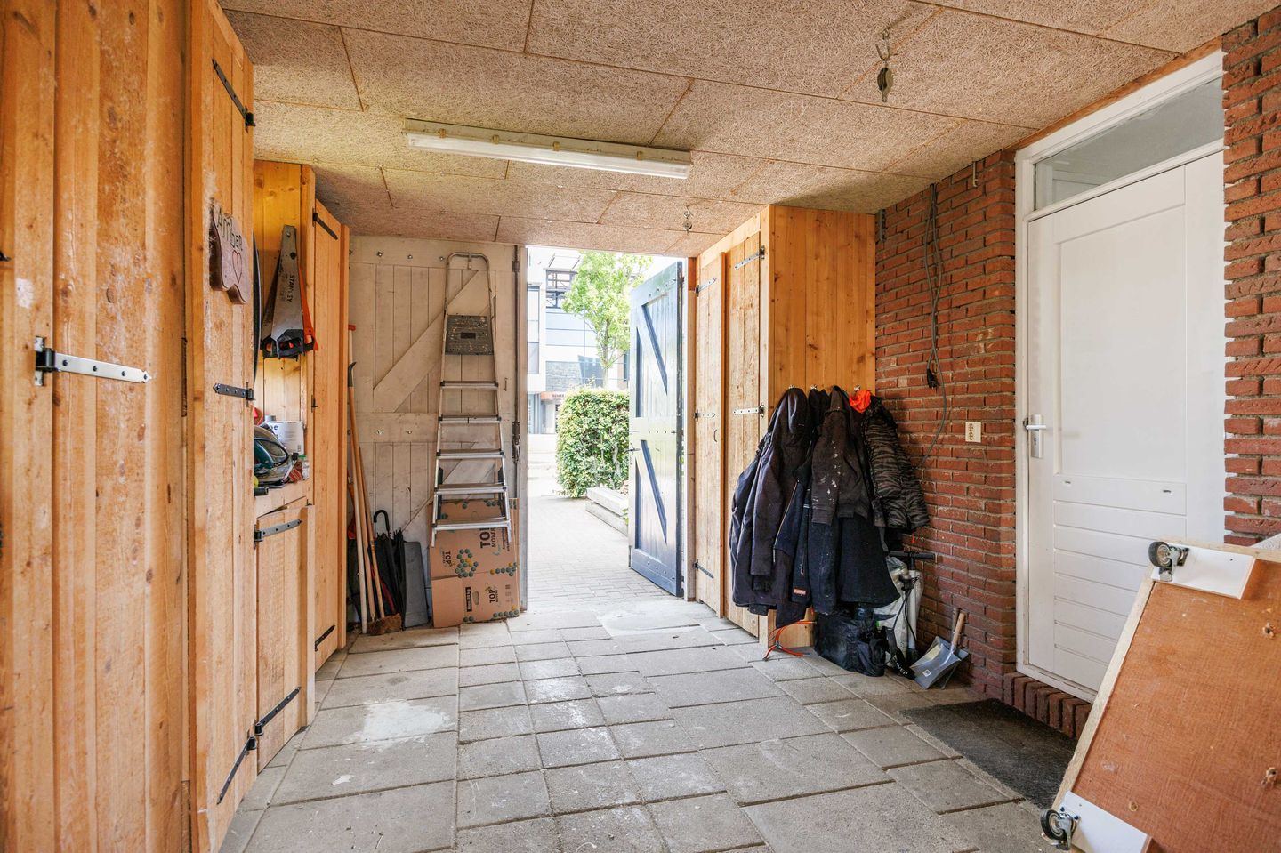 Photo 34 of Harlingerweg 41