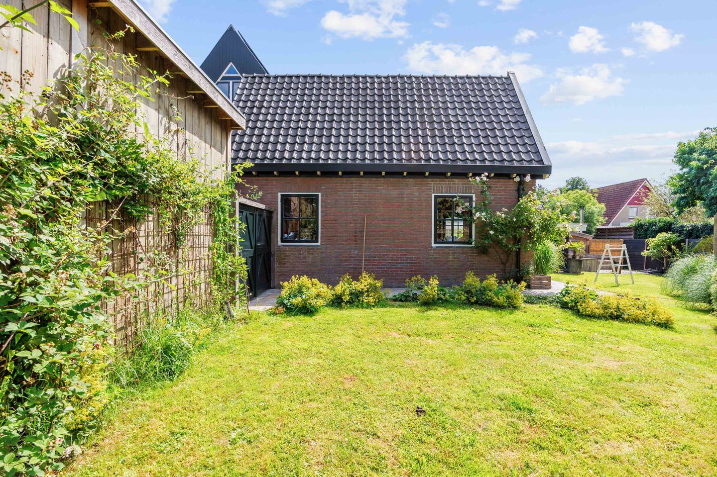 Photo 44 of Harlingerweg 41