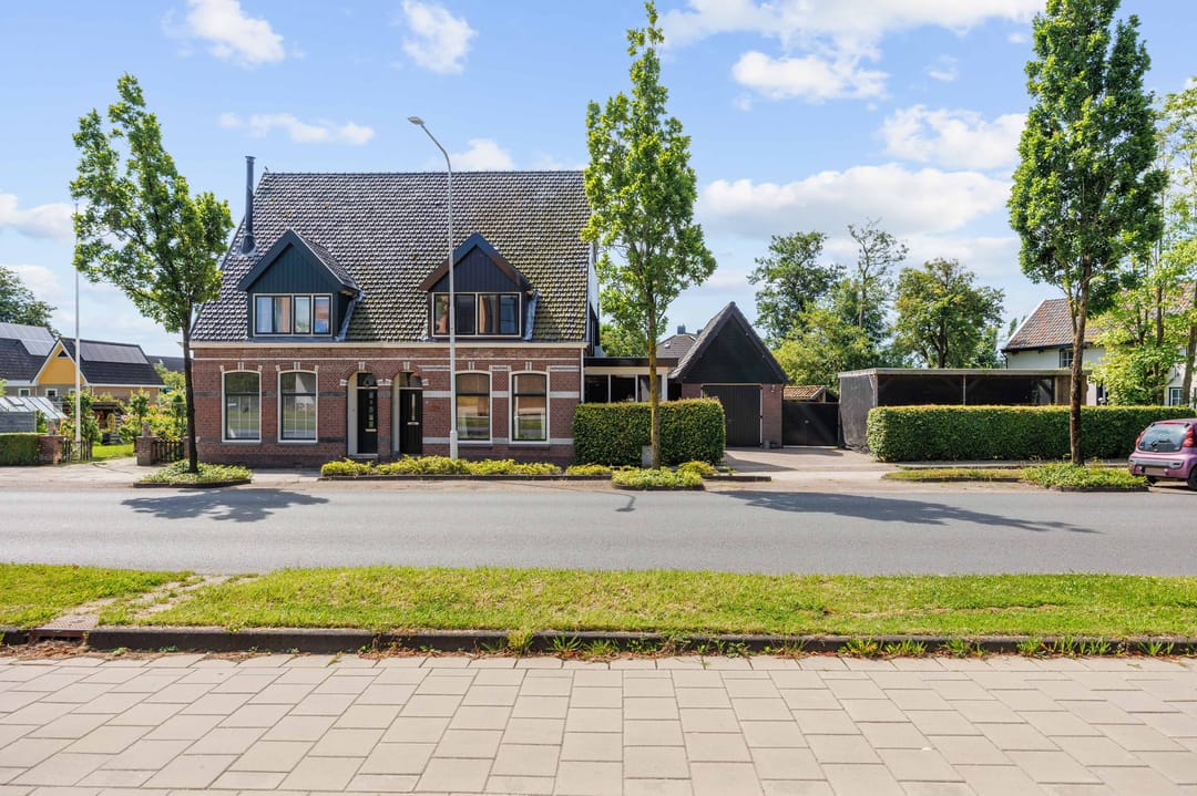 Photo 71 of Harlingerweg 41