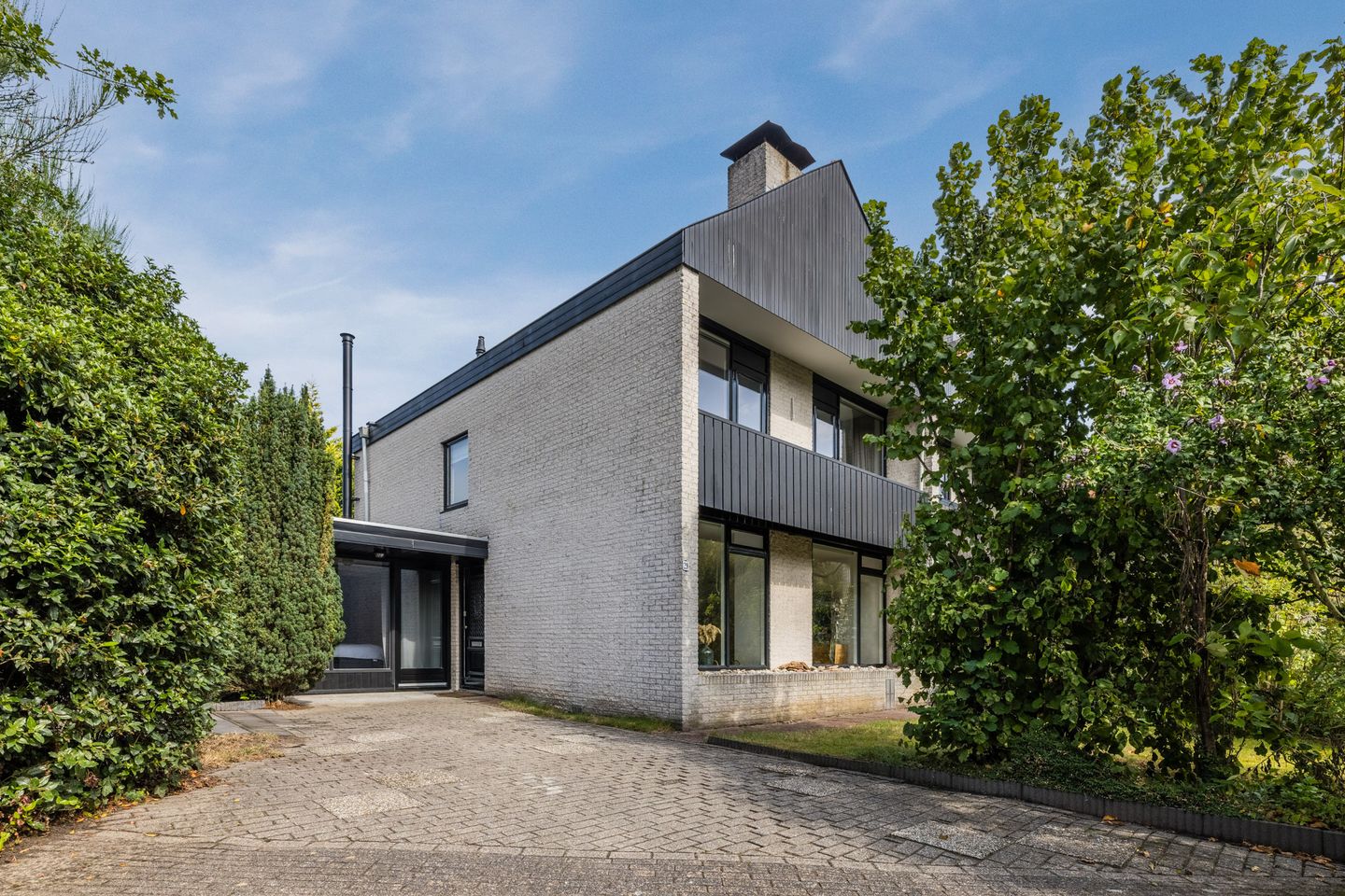 Foto 1 van Schweitzerweg 29