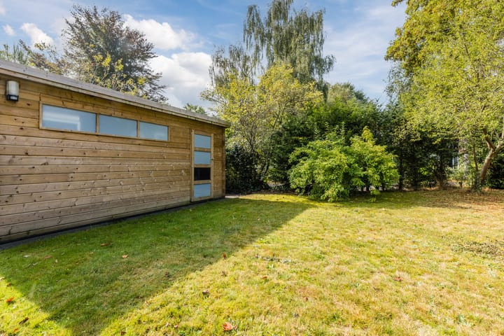 Foto 41 van Schweitzerweg 29