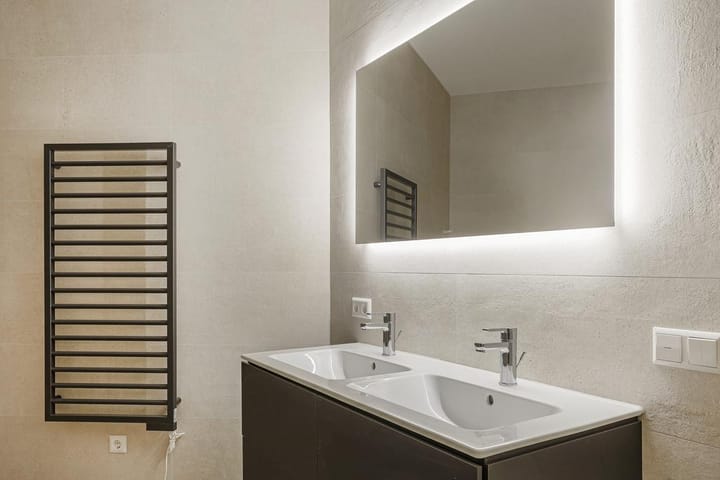 Photo 13 of Mies van der Rohestraat 151